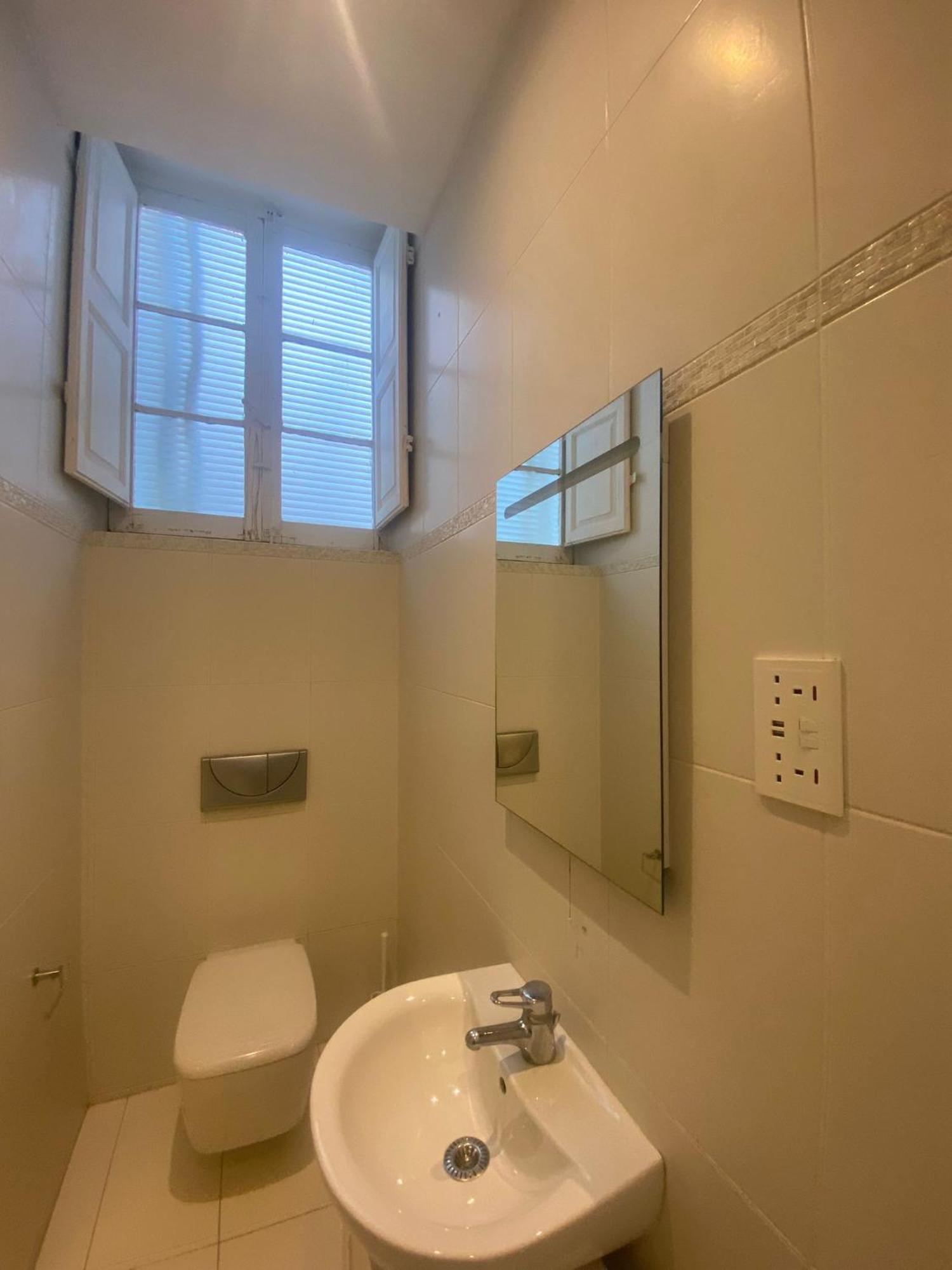 Seaview Valletta Apartment Bagian luar foto